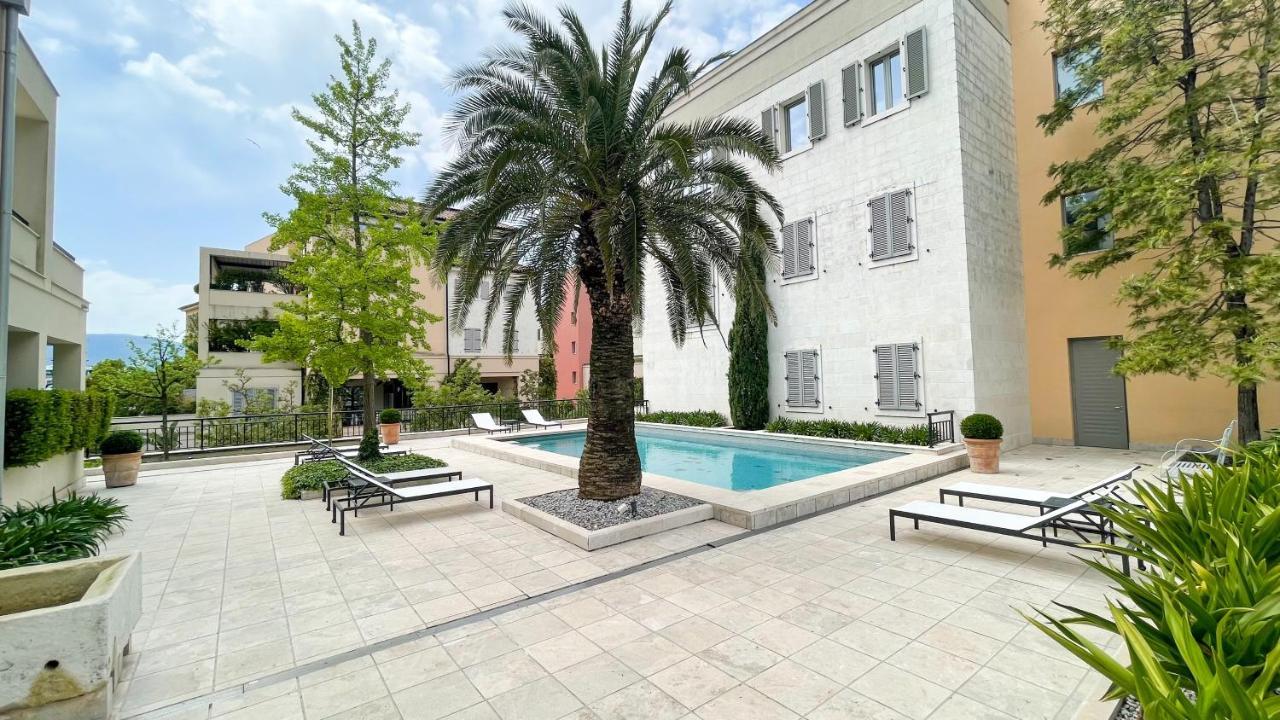 Porto Montenegro Luxury Zeta 公寓 蒂瓦特