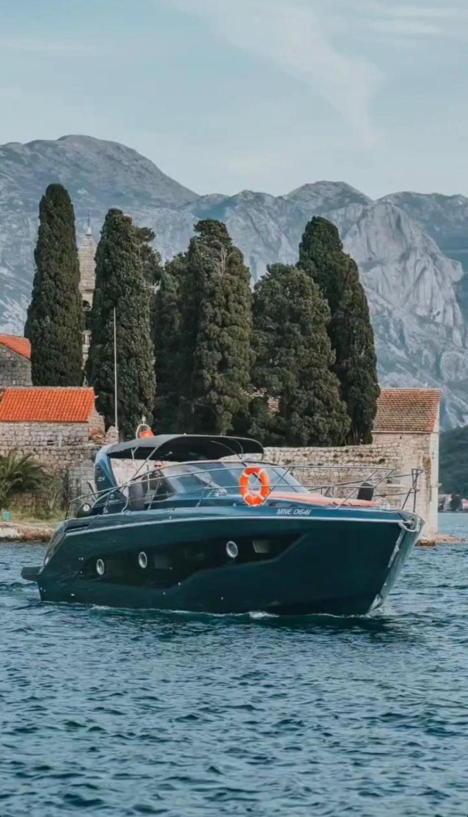 Porto Montenegro Luxury Zeta